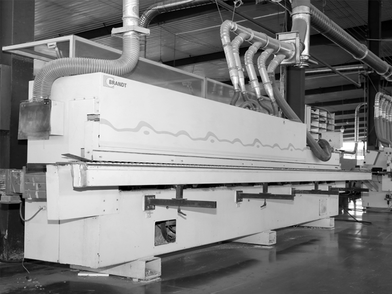 全自動(dòng)直線封邊機(jī)